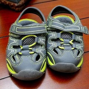 🤗 GARANIMALS SHOES